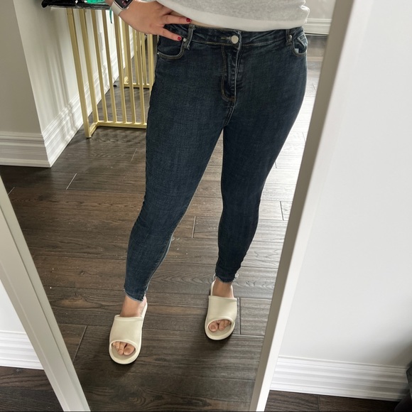 Blue wash jeans - Picture 3 of 4